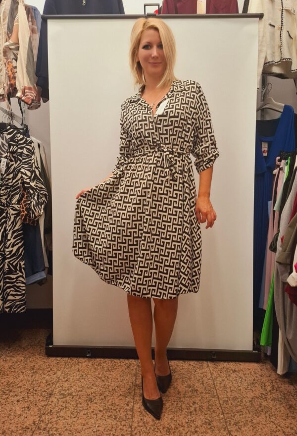 spletna-trgovina-z-zenskimi-oblacili-obleka-tunika (3)