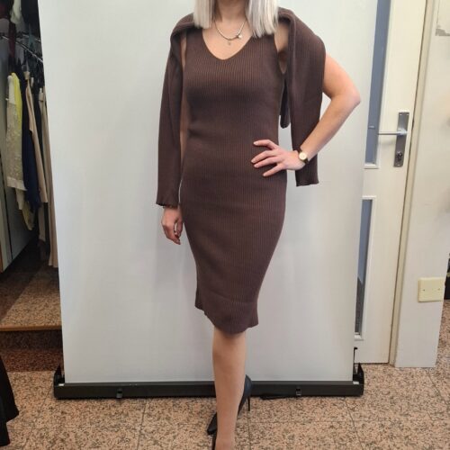 Ženska obleka +pulover - slika 1