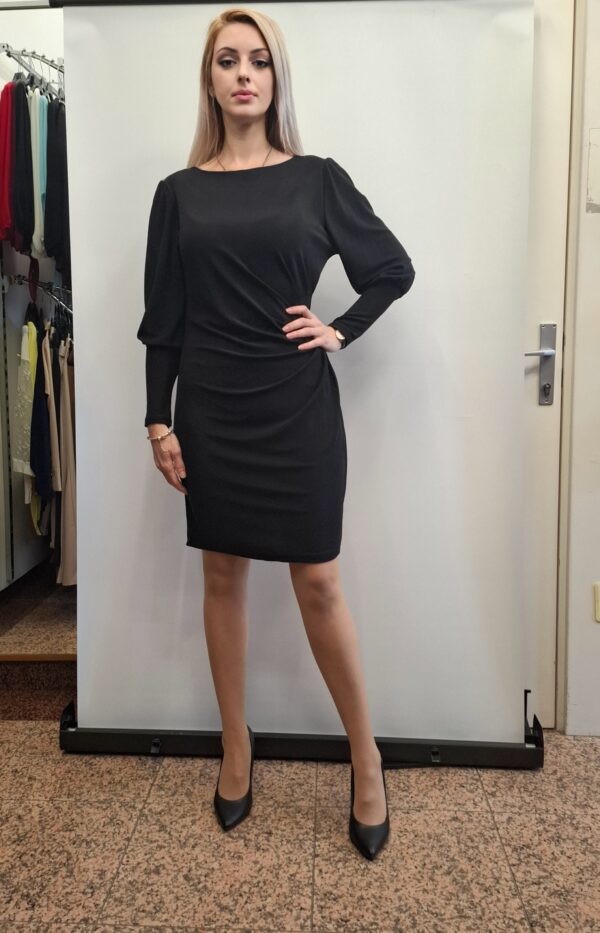 spletna-trgovina-z-zenskimi-oblacili-obleka-crna (10)