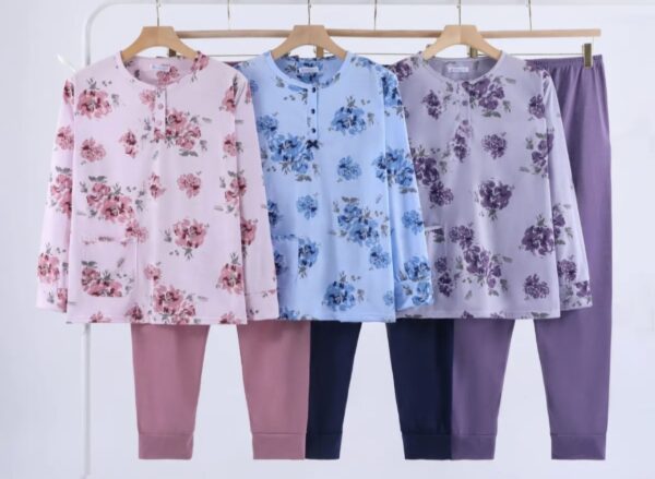 spletna-trgovina-z-zenskimi-oblacili-pizama (2)