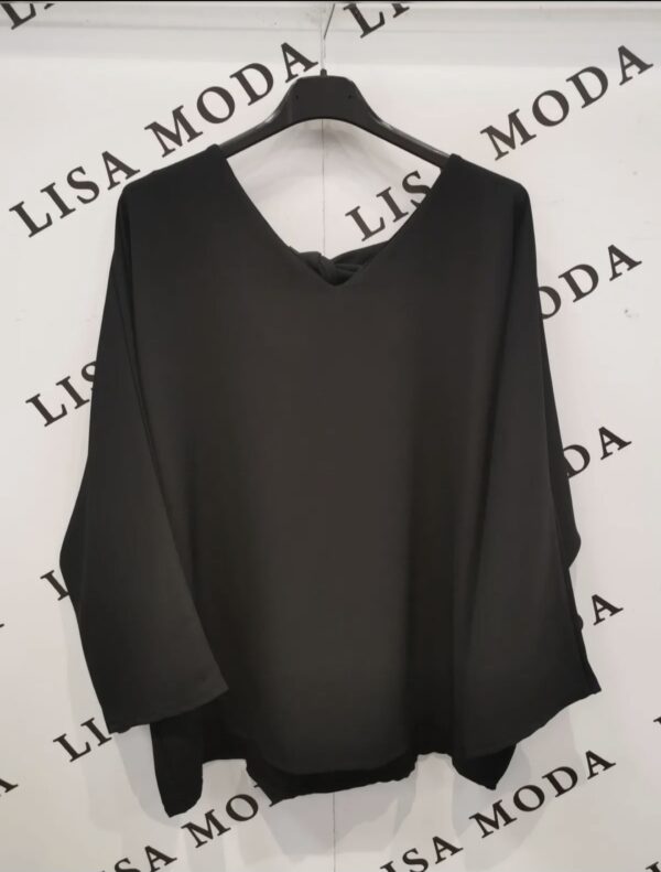 spletna-trgovina-z-zenskimi-oblacili-bluza-majica-crna