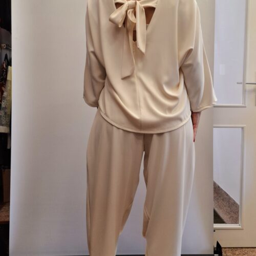 Ženske hlače ABBYI - slika 3