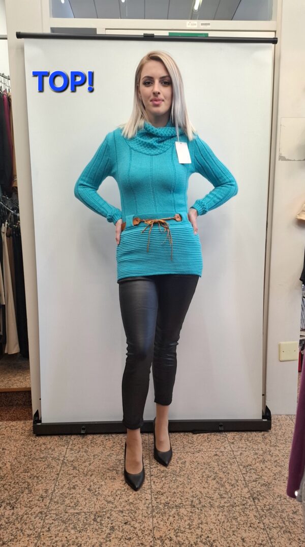 spletna-trgovina-z-zenskimi-oblacili-pleten-pulover-tunika-turkizna-svetlo-modra