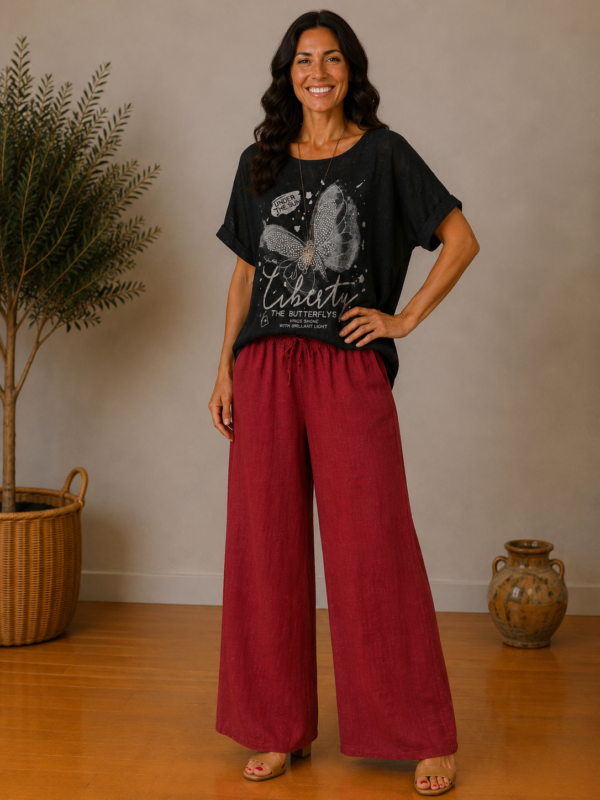 spletna-trgovina-z-oblacili-zenska-majica-kratek-rokav-unisize-oversize-crna-hlace-bombaz-dolge-bordo-rdeca